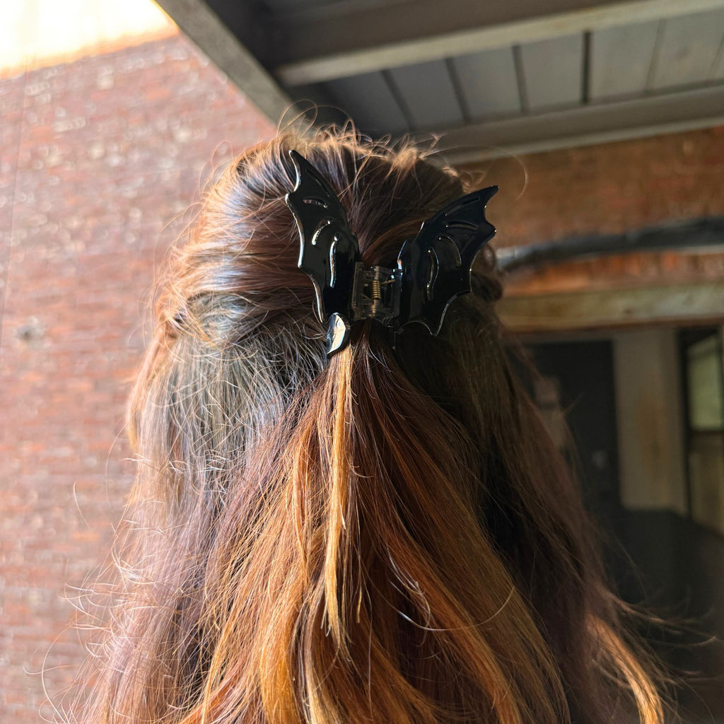 Halloween Hair Claw Clips – Ghost, Bat, Jack O’Lantern & Candy Corn Accessories for Spooky Season