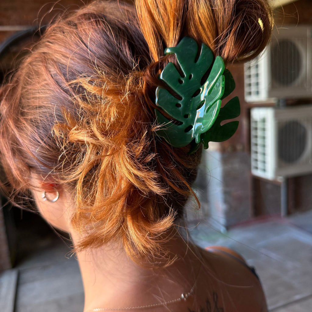 Monstera Hair Claw Clip – Tropical-Inspired Leaf