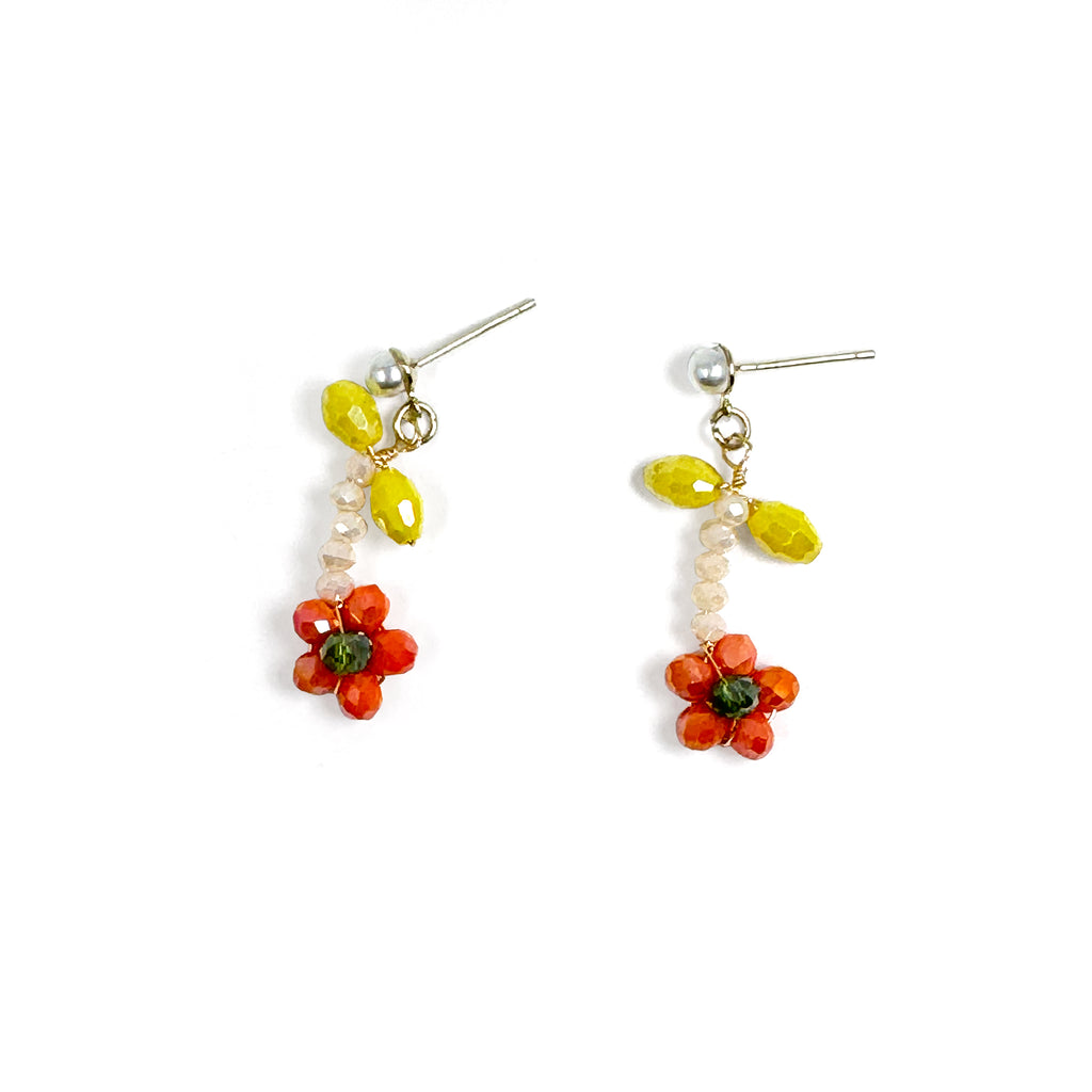 Poppy Beaded Flower 🌼 Earrings