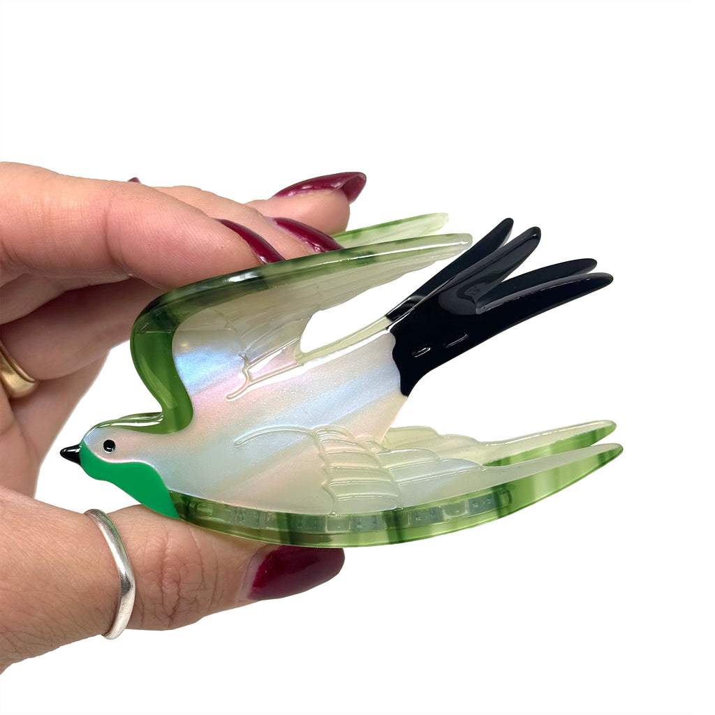 Fork-Tailed Bird Hair Clip