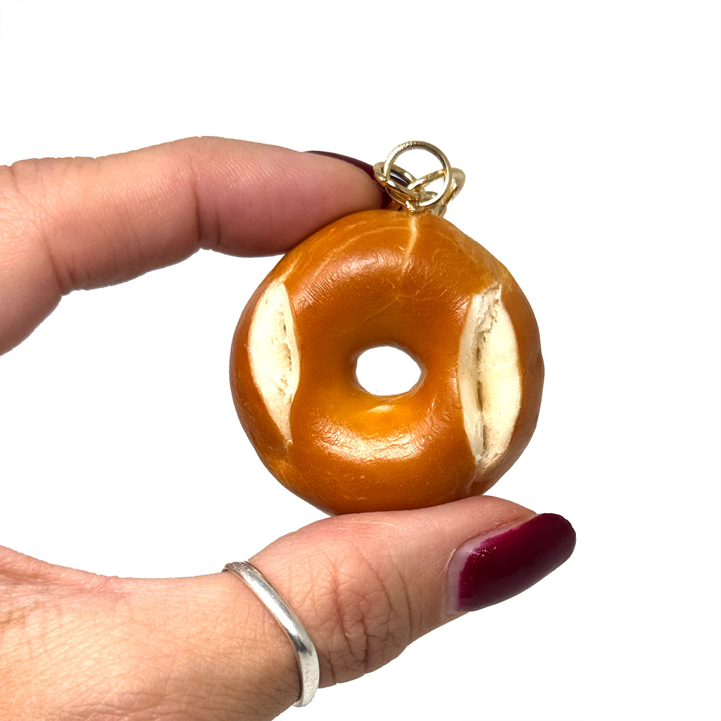 Bagel 🥯 Keychain/ Bag Charm/  Zipper Pull