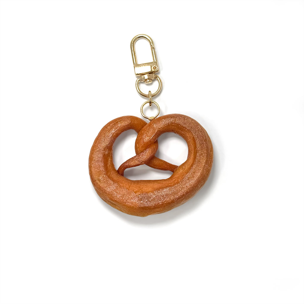 Pretzel 🥨 Keychain/ Bag Charm/  Zipper Pull